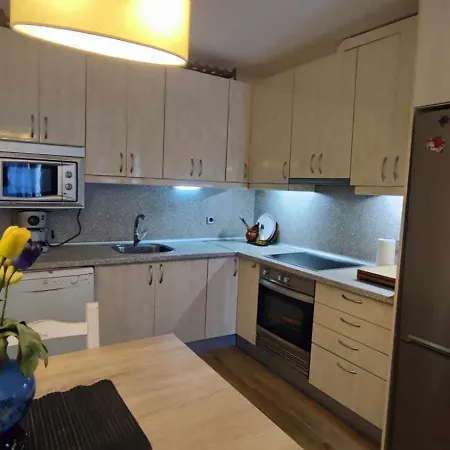 Casa Blanca42 Piscina Wifi 6pax Homestay Tossa de Mar