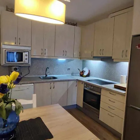 Casa Blanca42 Piscina Wifi 6pax Homestay Tossa de Mar