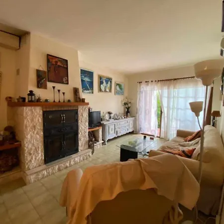Casa Blanca42 Piscina Wifi 6pax Homestay *